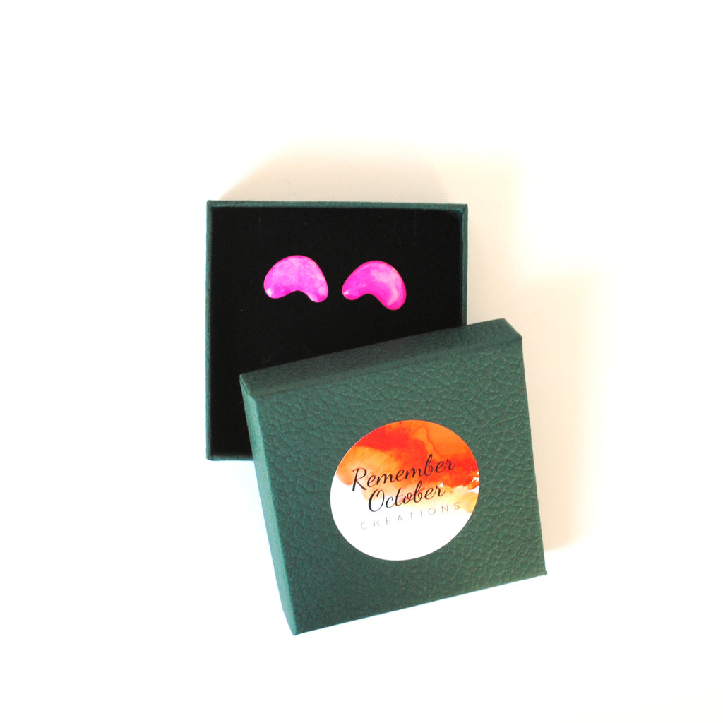 Lilac Daydream Honeysuckle Studs