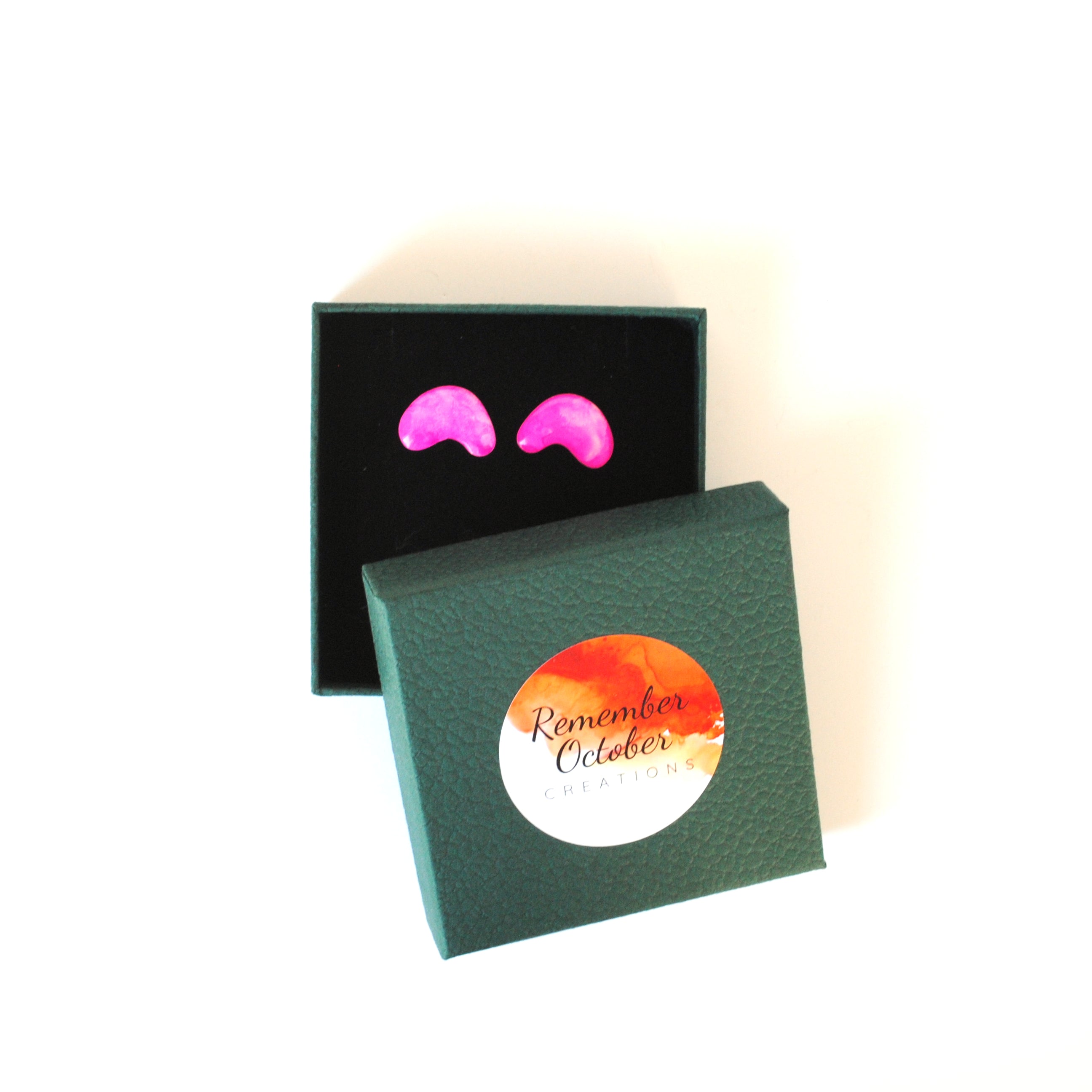 Lilac Daydream Honeysuckle Studs