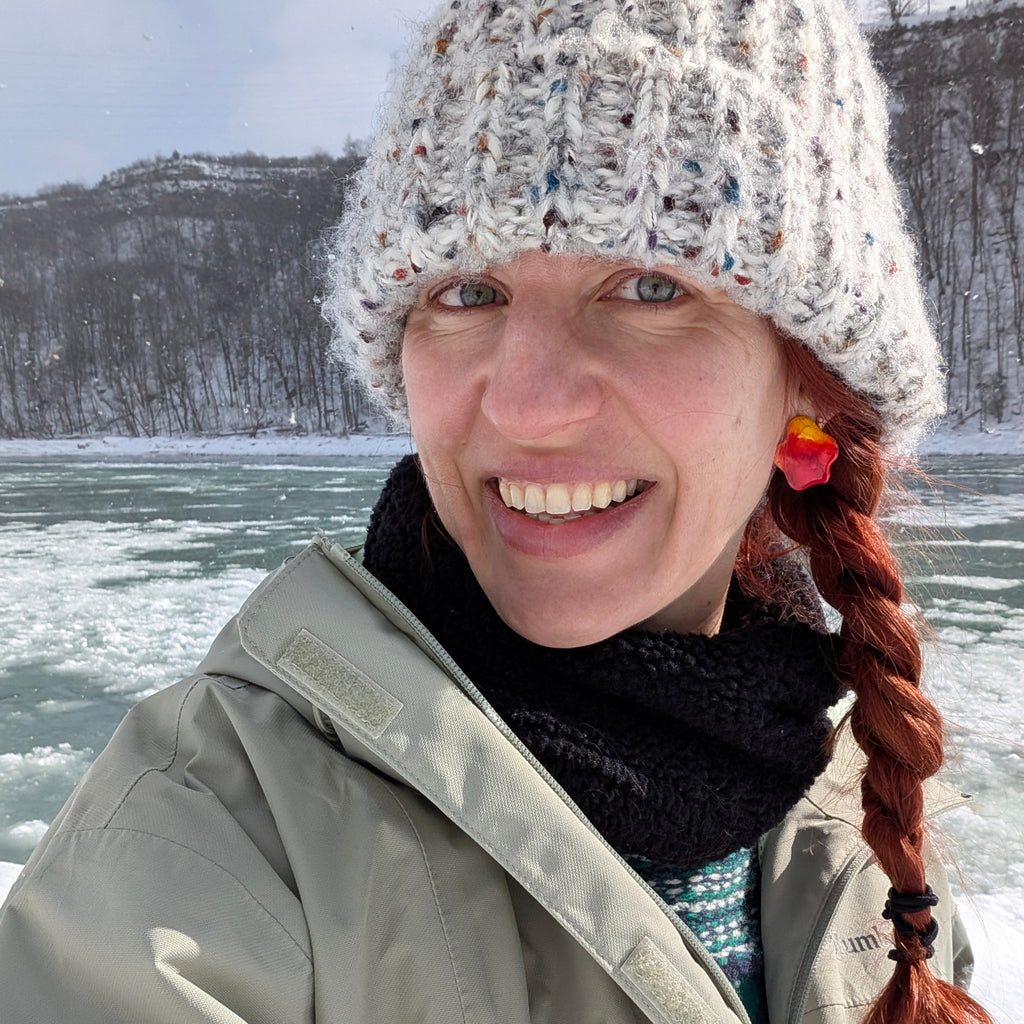 Fun-Loving Painted Daisy Studs