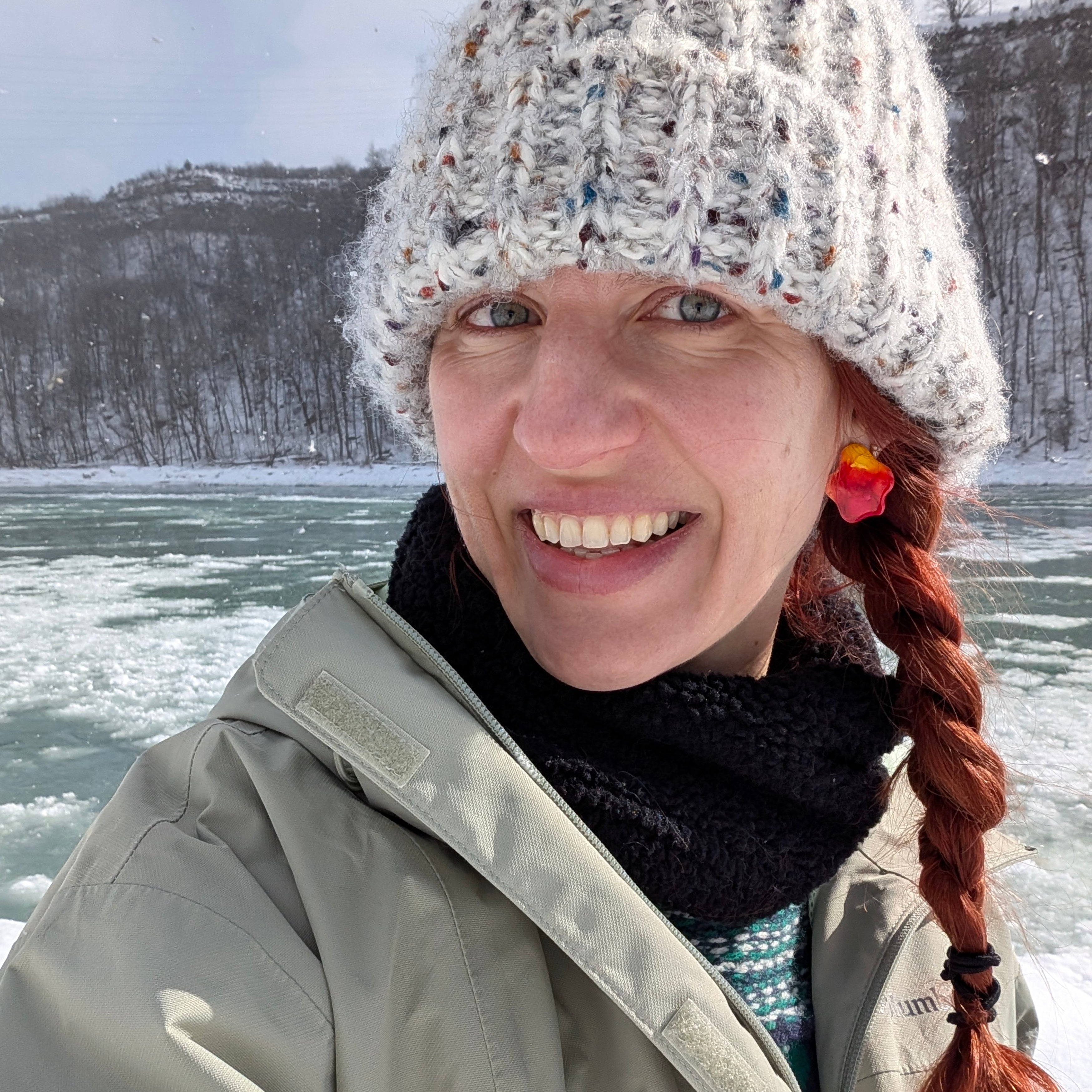 Fun-Loving Painted Daisy Studs