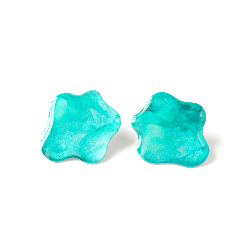 Joyful Drizzle Painted Daisy Studs