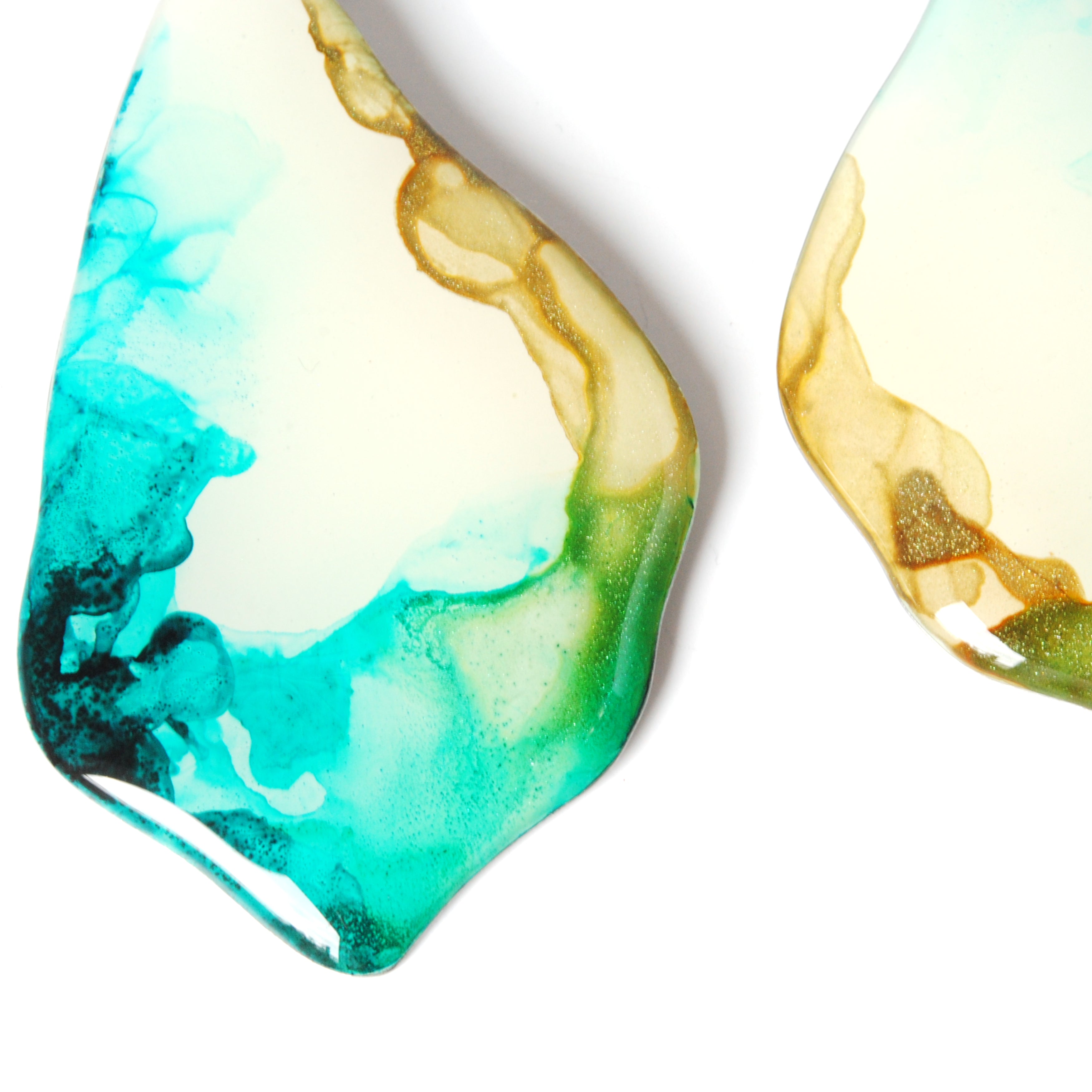 Seaside Calm Willow Earrings